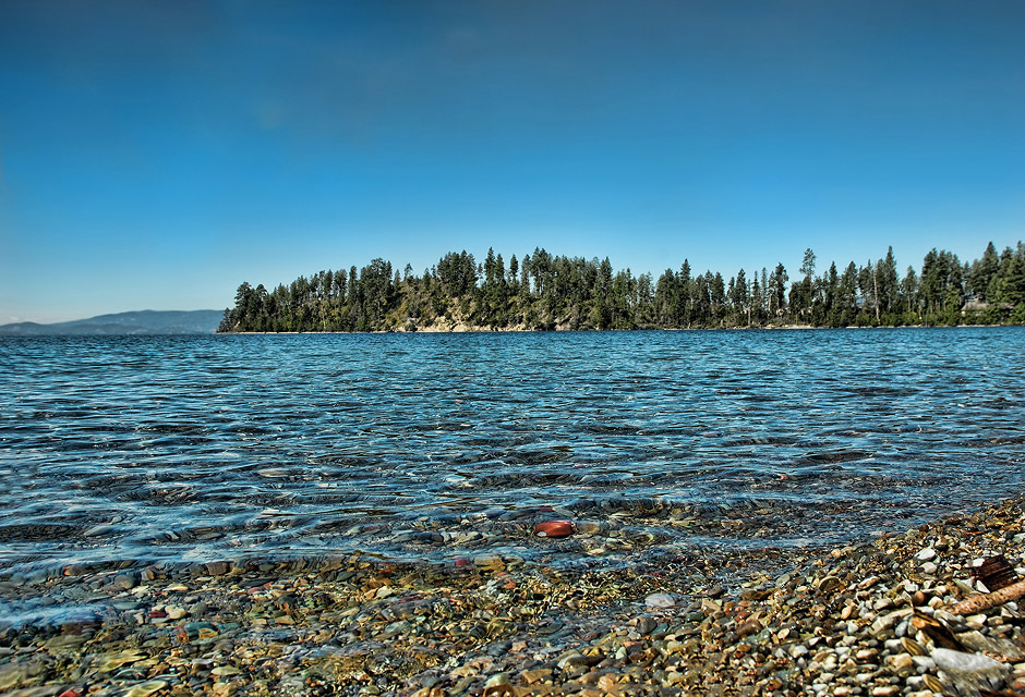 beautiful lake in Montana